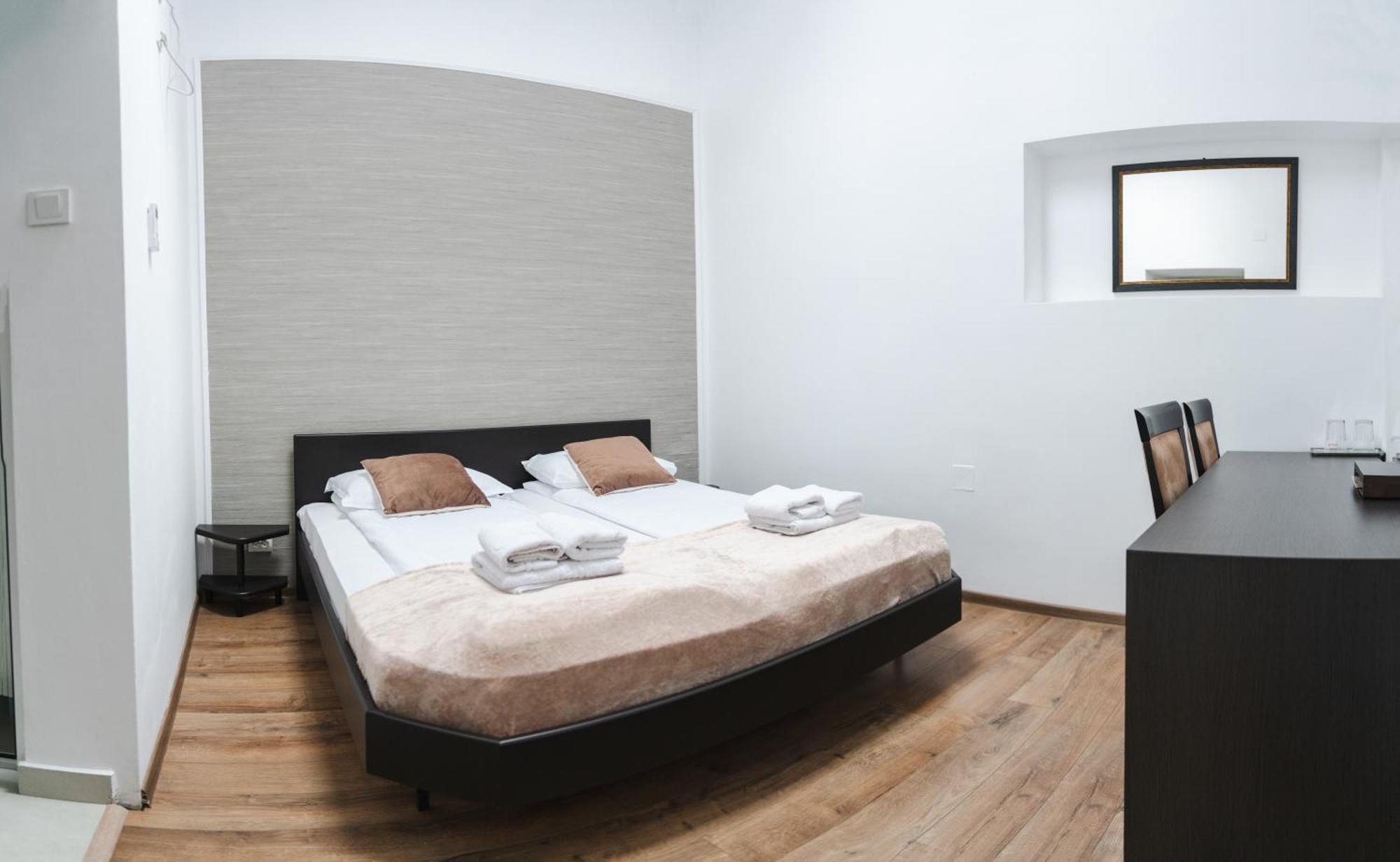 Myda Hotel Apahida Exterior photo